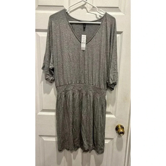 White House Black Market Kimono Sleeve Comfort Waist Dress Metallic Silver Large - Picture 1 of 8